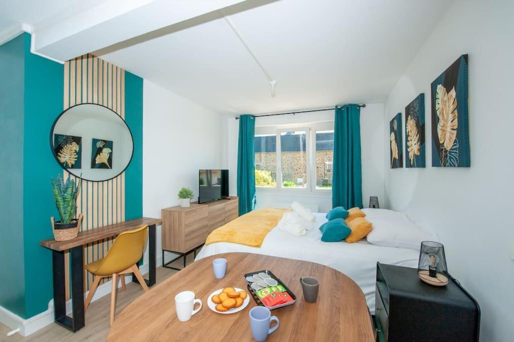 Appartement Proche Gare Routiere Фужер Екстер'єр фото
